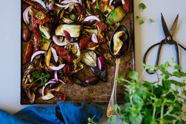 Grillsallad – ljummen med grekiska smaker Grillsallad – ljummen med grekiska smaker