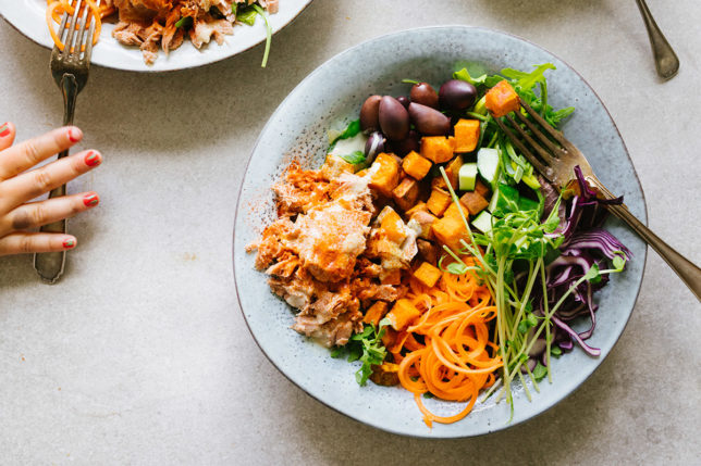 Tonfisksallad med tahini – min goda nourish bowl Tonfisksallad med tahini – min goda nourish bowl