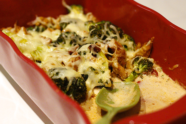 Broccolilåda med kycklingfärs