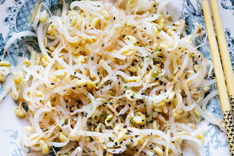 Marinerade böngroddar med sesamolja Lesscarbs.se